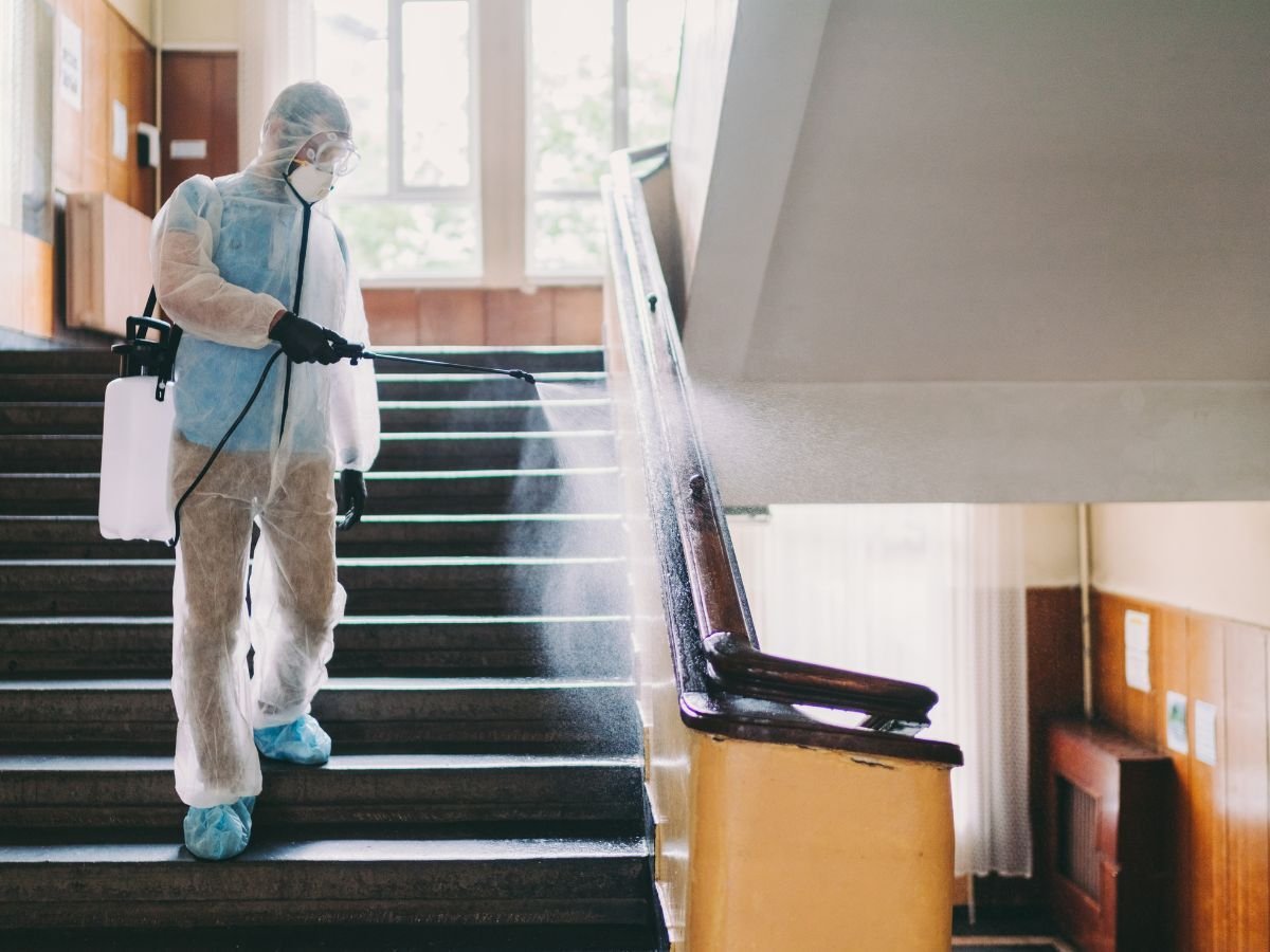 Campus Cleaning_1200x900