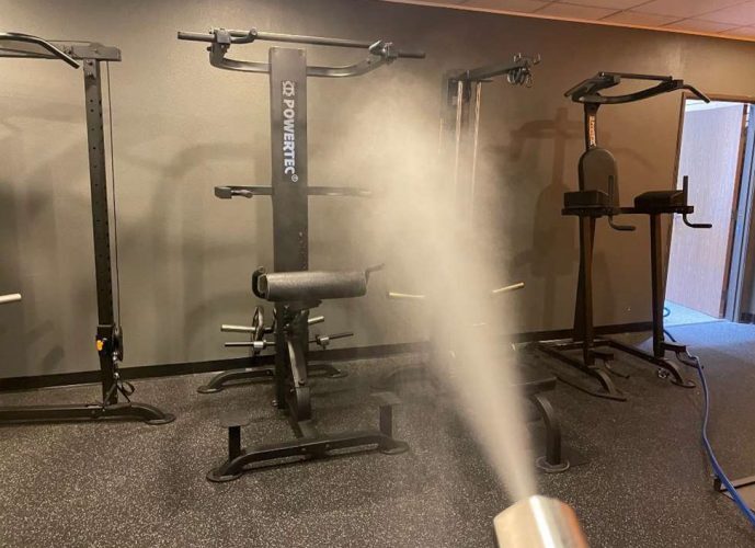 950730_gym01-689x500