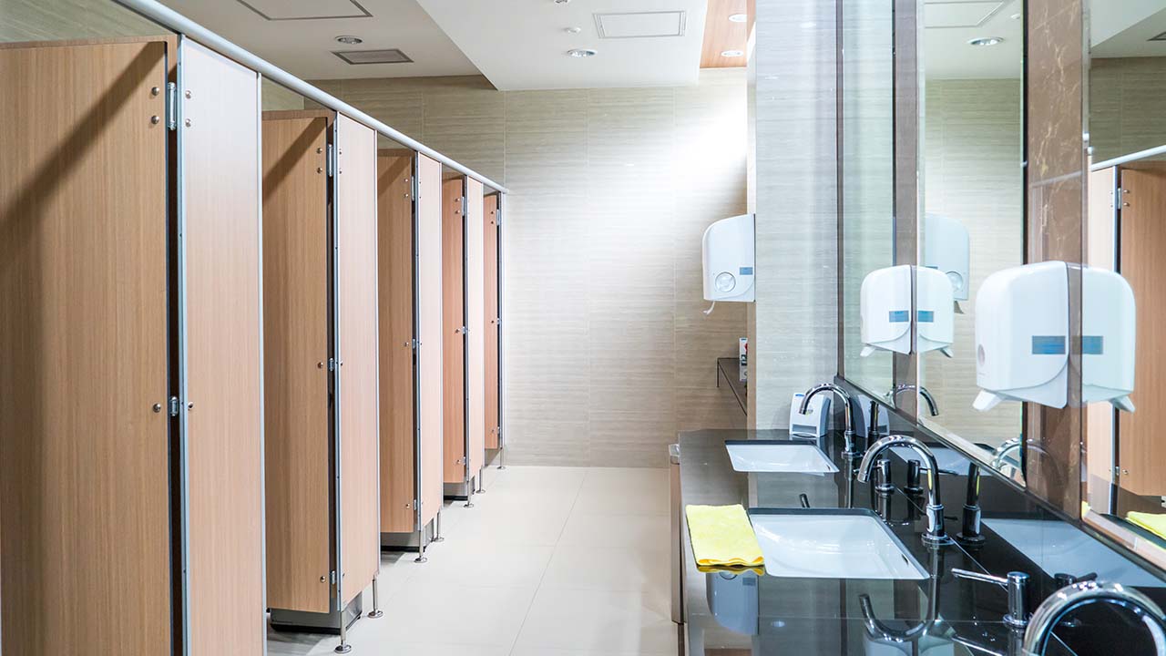 public-bathroom-sanitation-1280×720